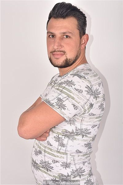 Erkek Oyuncular Adayımız Fırat