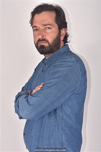 Erkek Oyuncular Adayımız Gökhan