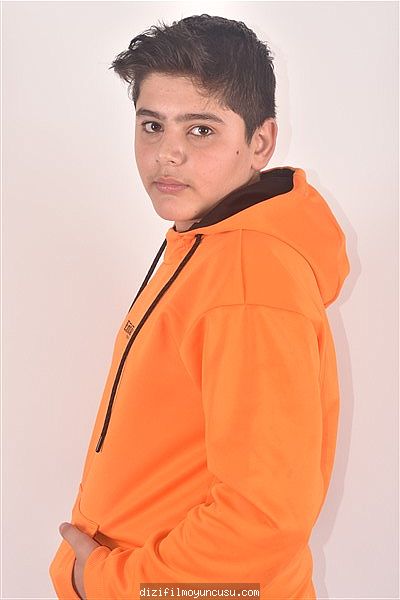 Erkek Oyuncular Adayımız Efe