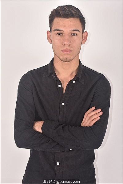 Erkek Oyuncular Adayımız Hasan