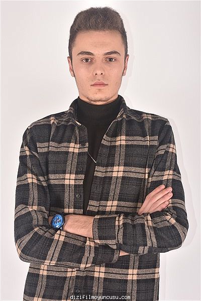 Erkek Oyuncular Adayımız Soner