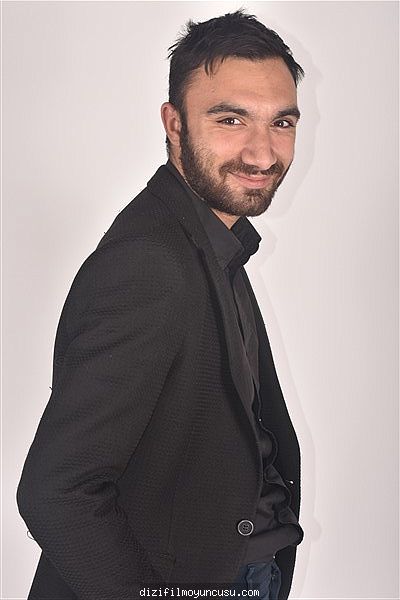 Erkek Oyuncular Adayımız Burak