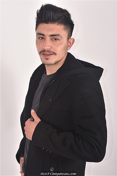 Erkek Oyuncular Adayımız Eray