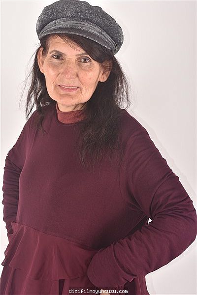 Kadın Oyuncular Adayımız Ayşe