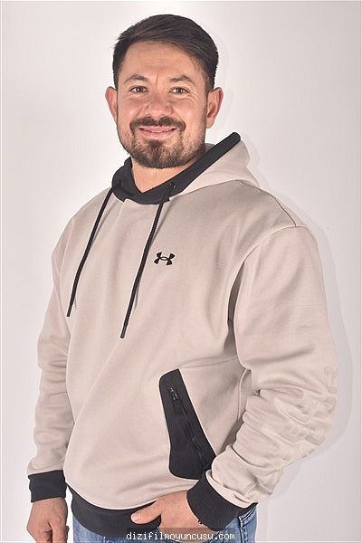 Erkek Oyuncular Adayımız Emrah