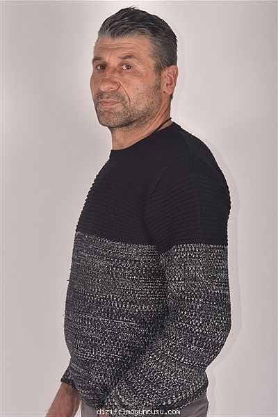 Erkek Oyuncular Adayımız Mehmet