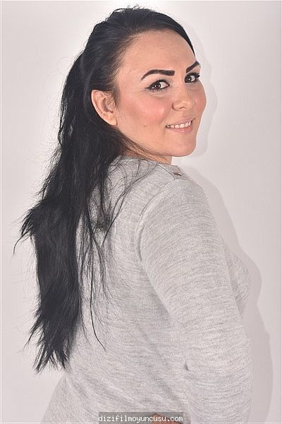Kadın Oyuncular Adayımız Seçil