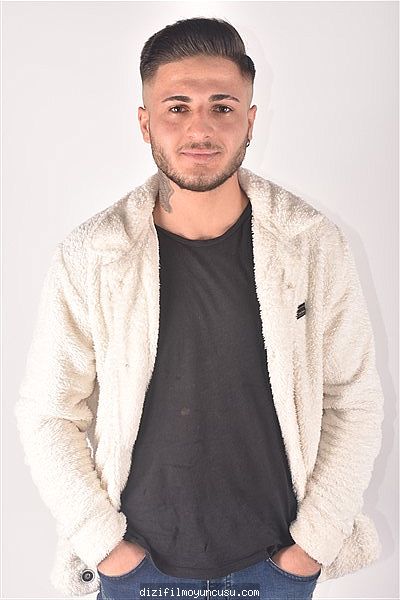 Erkek Oyuncular Adayımız Emre