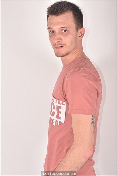 Erkek Oyuncular Adayımız Hasan