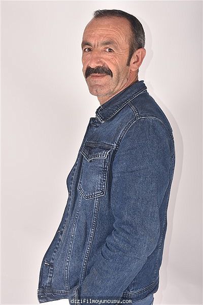 Erkek Oyuncular Adayımız Yaşar