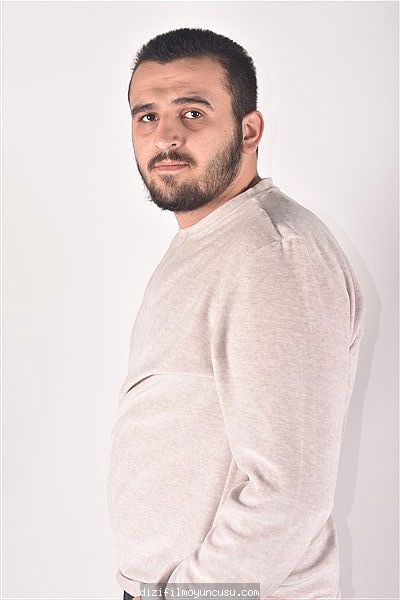 Erkek Oyuncular Adayımız Berat