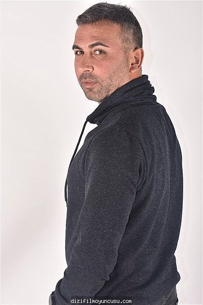 Erkek Oyuncular Adayımız Özkan