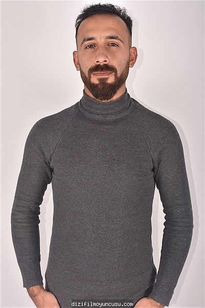 Erkek Oyuncular Adayımız Müslüm