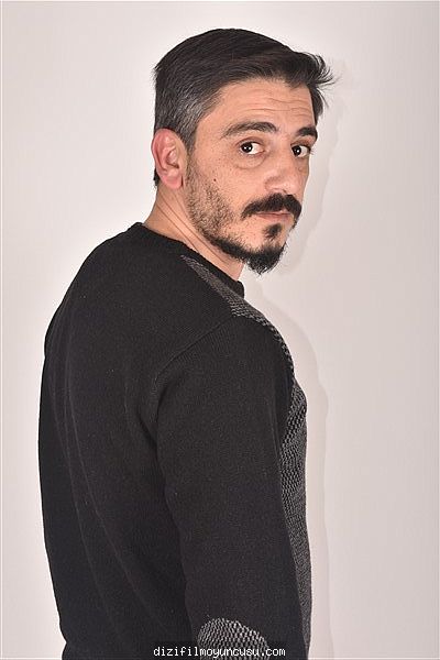 Erkek Oyuncular Adayımız Veysi