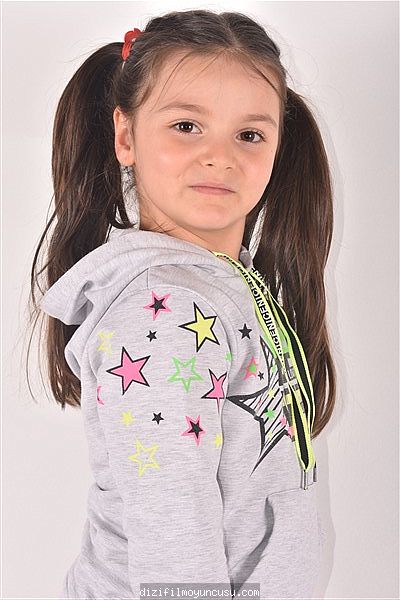 Çocuk Oyuncular Adayımız Defne