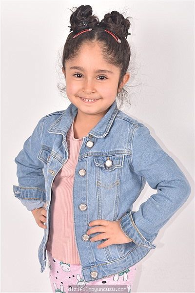 Çocuk Oyuncular Adayımız Asya