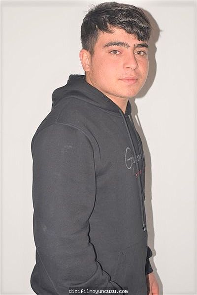 Erkek Oyuncular Adayımız Tolga