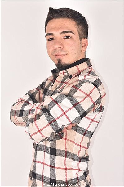 Erkek Oyuncular Adayımız Mehmet