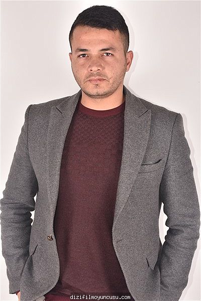 Erkek Oyuncular Adayımız İsmail