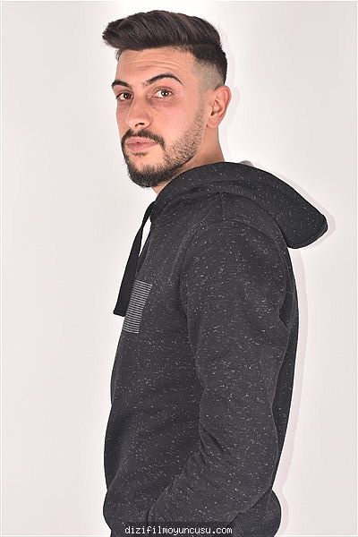 Erkek Oyuncular Adayımız Mert