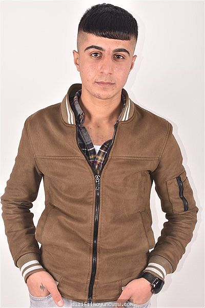 Erkek Oyuncular Adayımız Mehmet