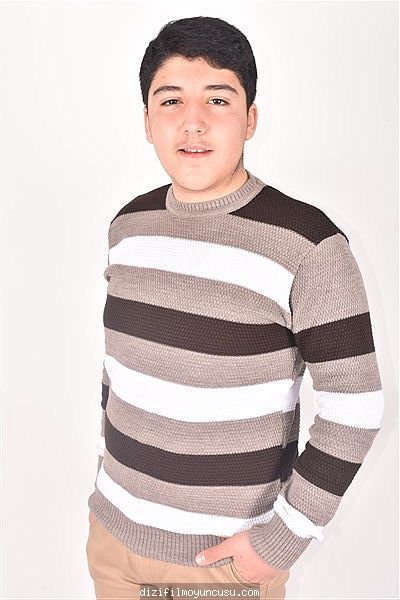Erkek Oyuncular Adayımız Mustafa