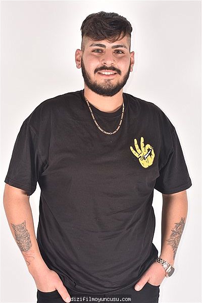 Erkek Oyuncular Adayımız Ömer
