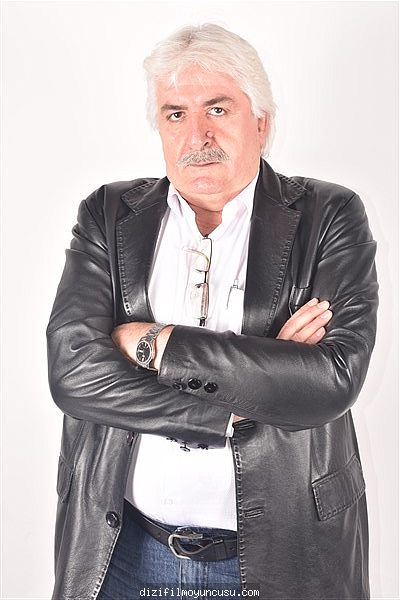 Erkek Oyuncular Adayımız Hikmet