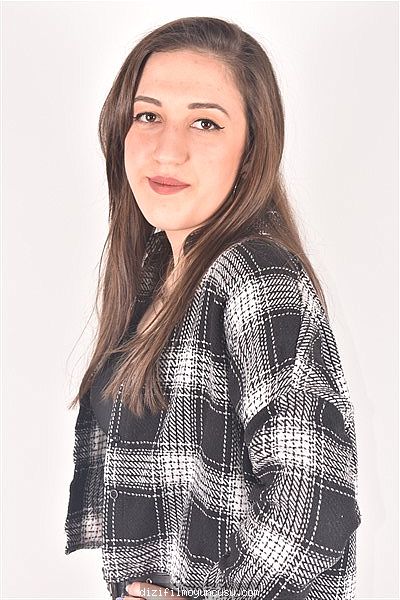 Kadın Oyuncular Adayımız İrem