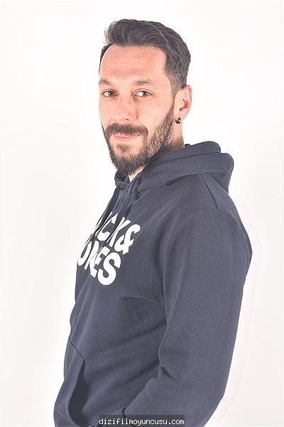 Erkek Oyuncular Adayımız Mert