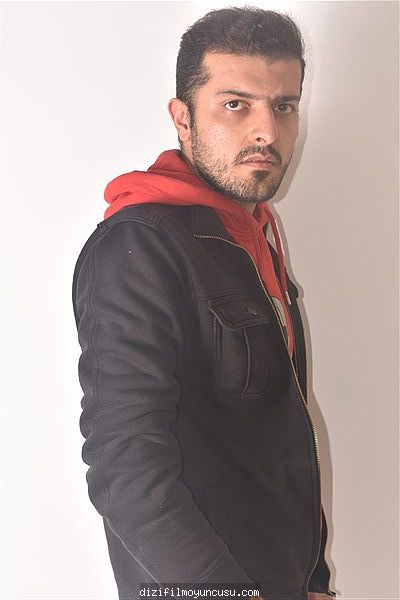 Erkek Oyuncular Adayımız Ali