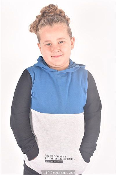 Çocuk Oyuncular Adayımız Yiğit