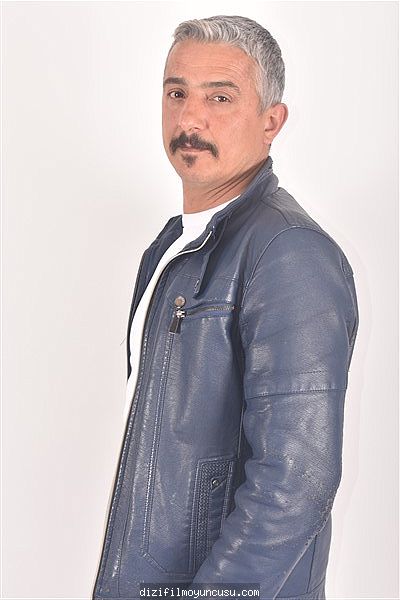 Erkek Oyuncular Adayımız Barış