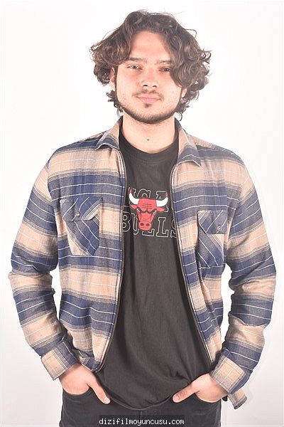 Erkek Oyuncular Adayımız Mert