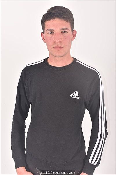 Erkek Oyuncular Adayımız Günay
