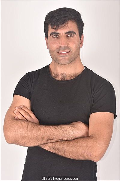 Erkek Oyuncular Adayımız Mehmet
