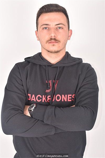 Erkek Oyuncular Adayımız Serhat