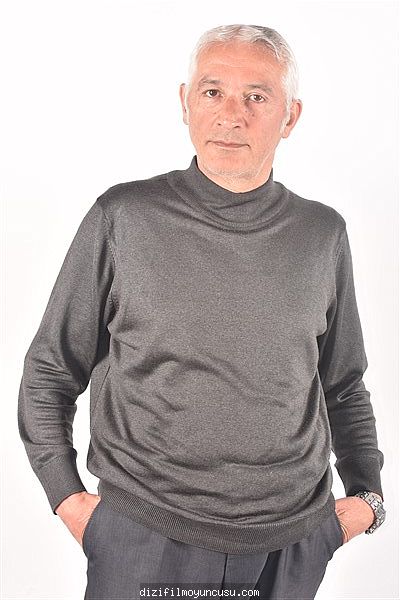 Erkek Oyuncular Adayımız Mustafa