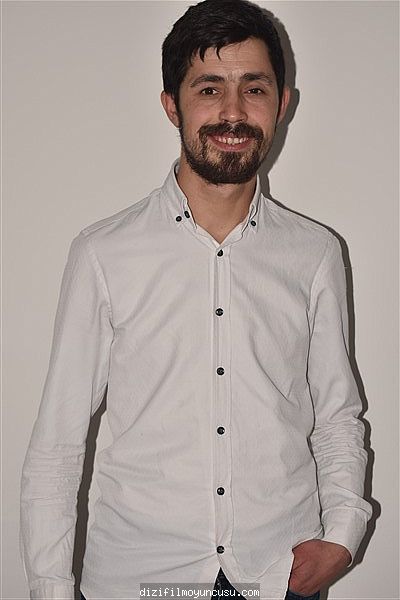 Erkek Oyuncular Adayımız Hüseyin