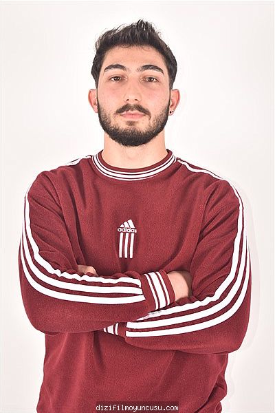 Erkek Oyuncular Adayımız Müslüm