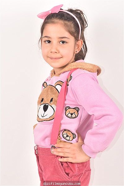 Çocuk Oyuncular Adayımız Kumsal