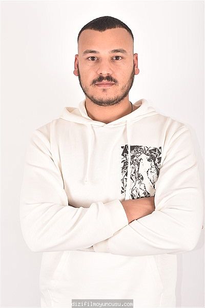 Erkek Oyuncular Adayımız Memili
