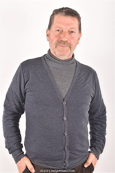 Erkek Oyuncular Adayımız Mehmet