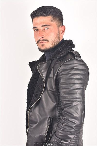 Erkek Oyuncular Adayımız Ahmet