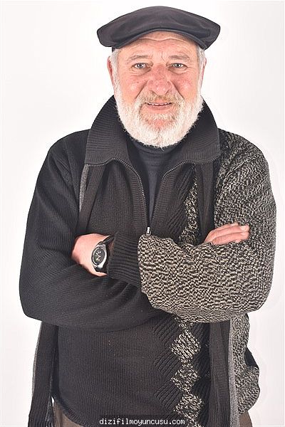 Erkek Oyuncular Adayımız Atay