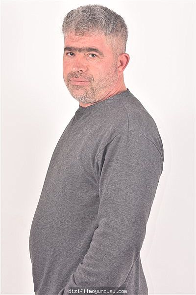 Erkek Oyuncular Adayımız Ayhan