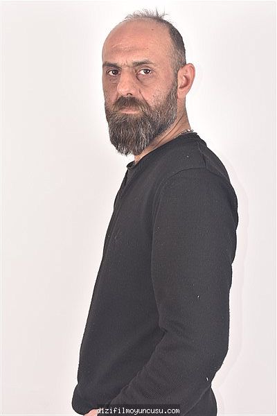 Erkek Oyuncular Adayımız Cihat