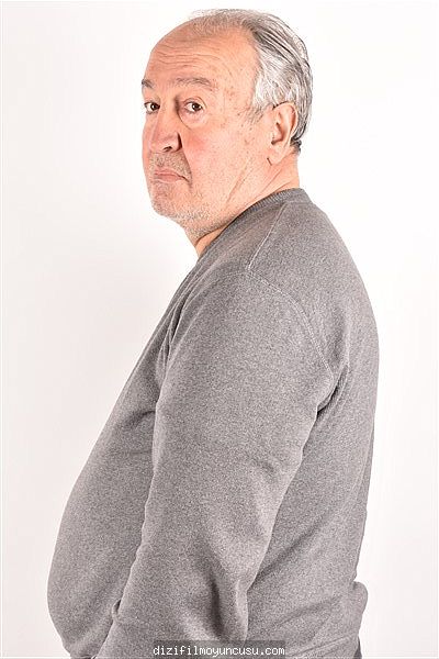 Erkek Oyuncular Adayımız Ahmet