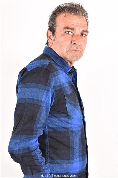 Erkek Oyuncular Adayımız Hasan