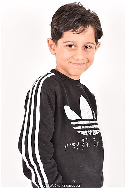 Çocuk Oyuncular Adayımız Mert
